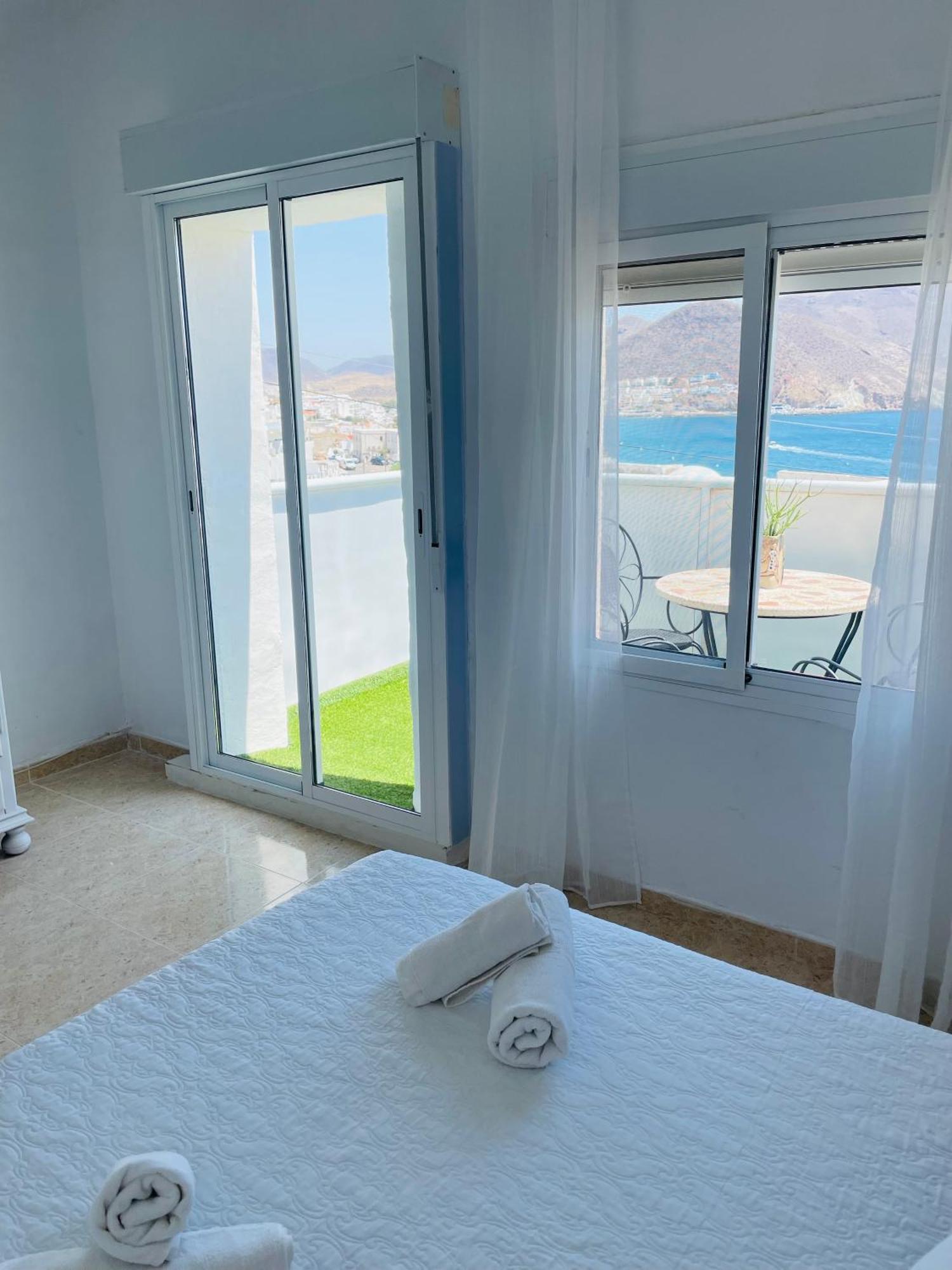 Dulcemar Frente Al Mar Con Zona San Jose (Almeria)